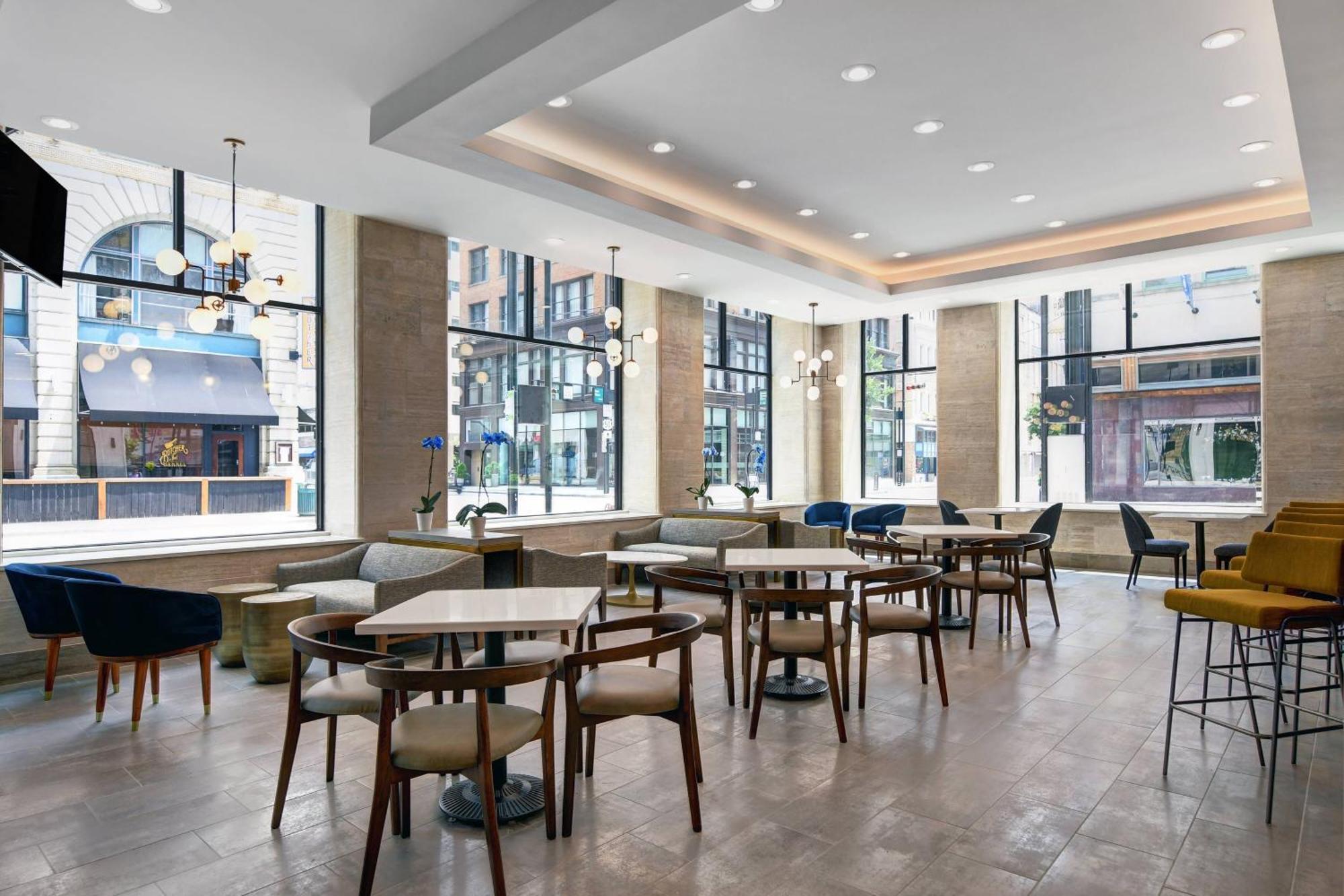 Towneplace Suites By Marriott Cincinnati Downtown Екстер'єр фото